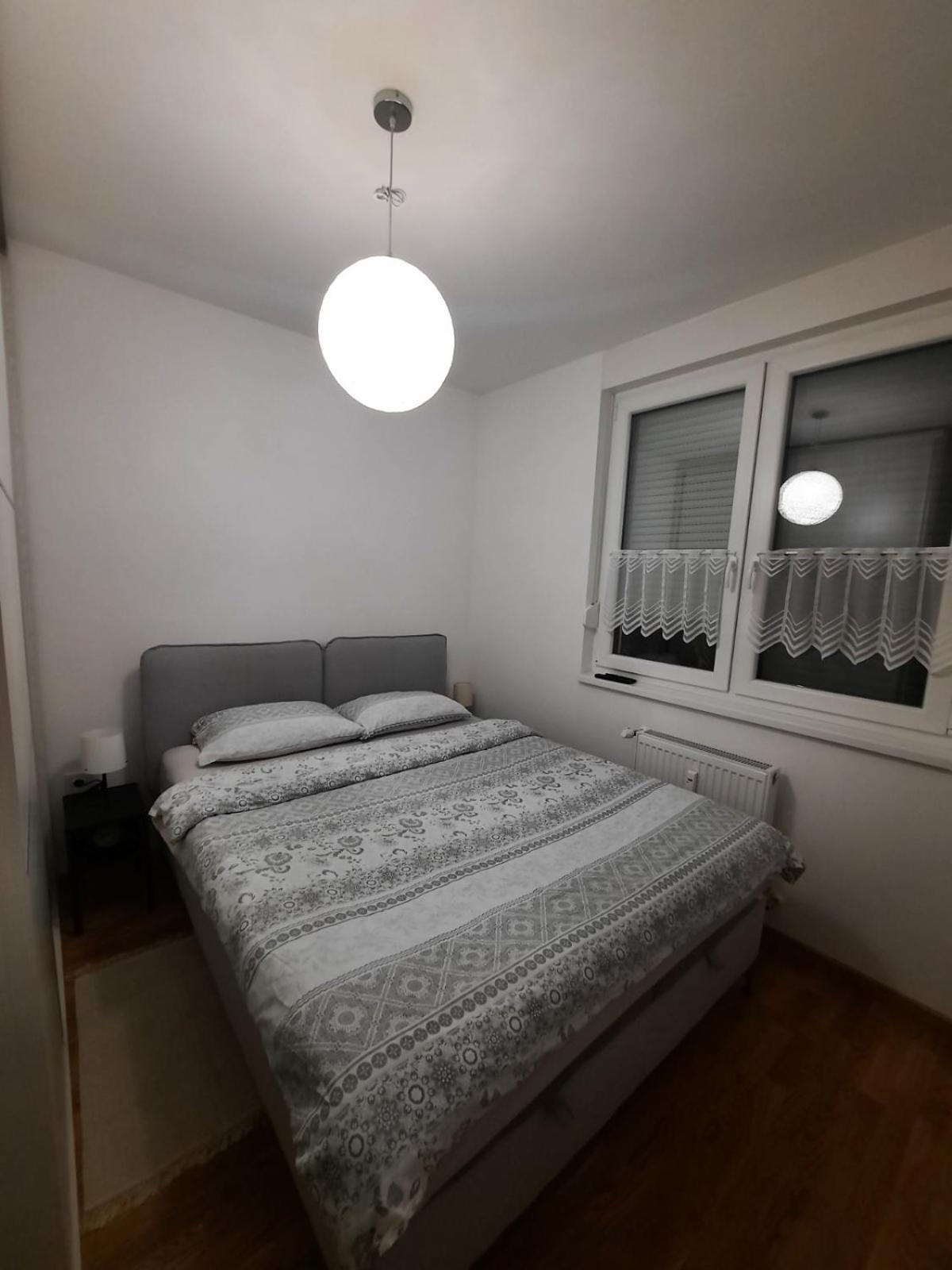 Lux Advent Apartment Subotica Dış mekan fotoğraf