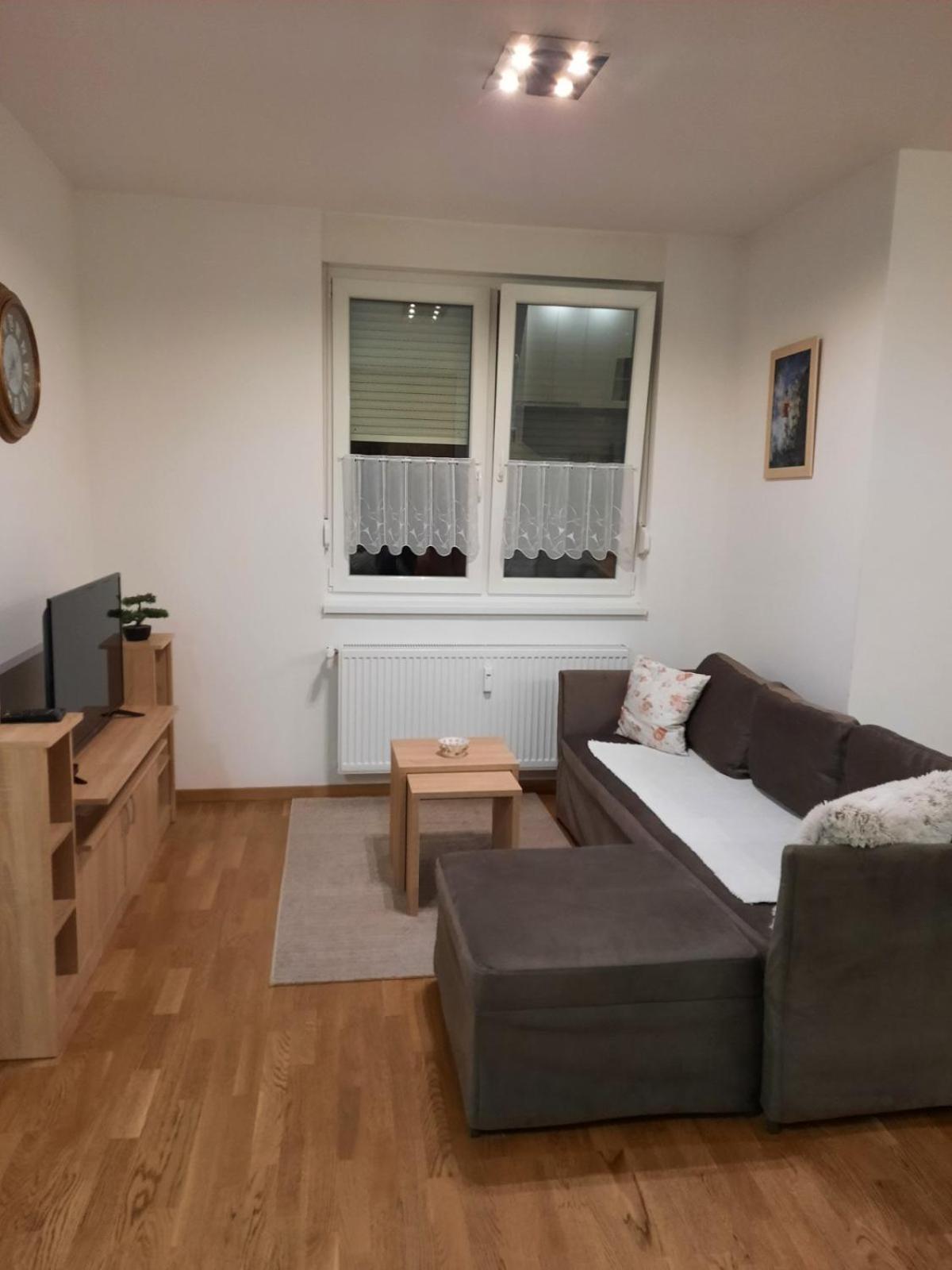 Lux Advent Apartment Subotica Dış mekan fotoğraf