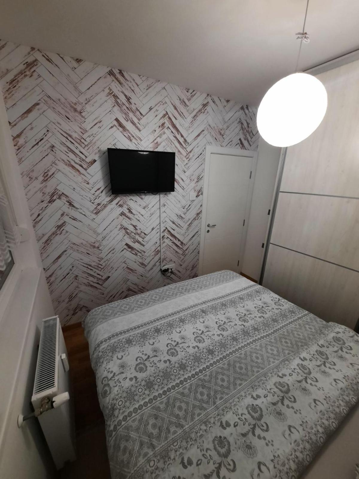 Lux Advent Apartment Subotica Dış mekan fotoğraf
